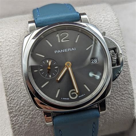 panerai pam 01247 car